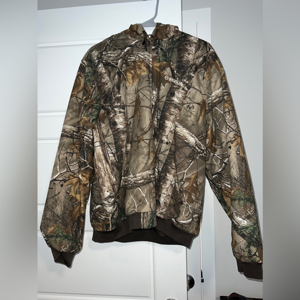 Men’s Large Camo Magellan Jacket